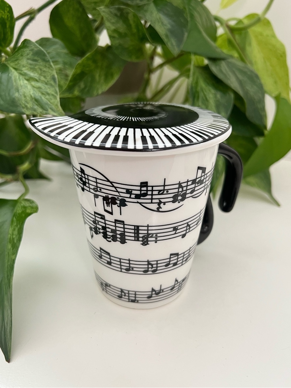 New Music Notes Song Mug and Lid 🎶